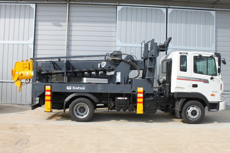 Автобуровая KATUS KA-045C
