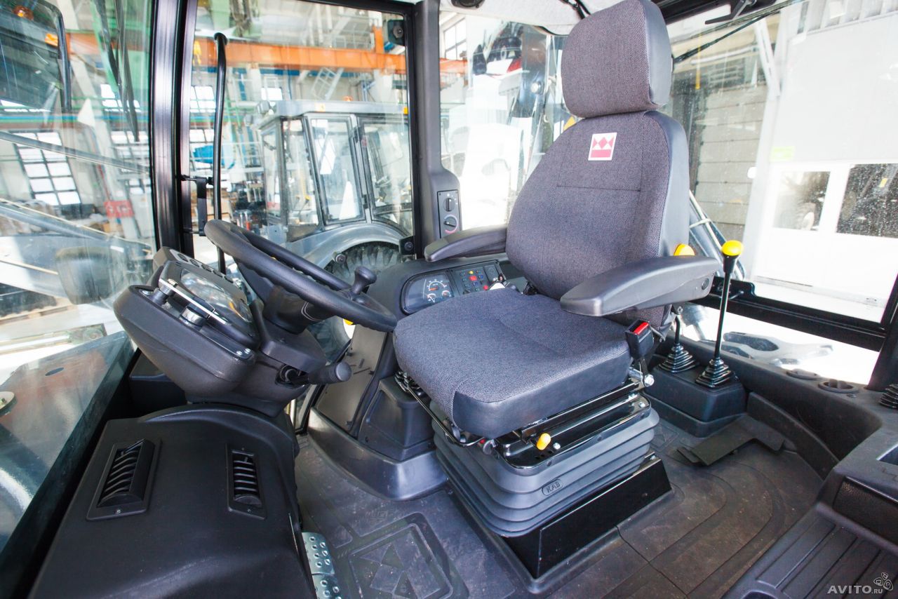 Экскаватор-погрузчик Terex 825