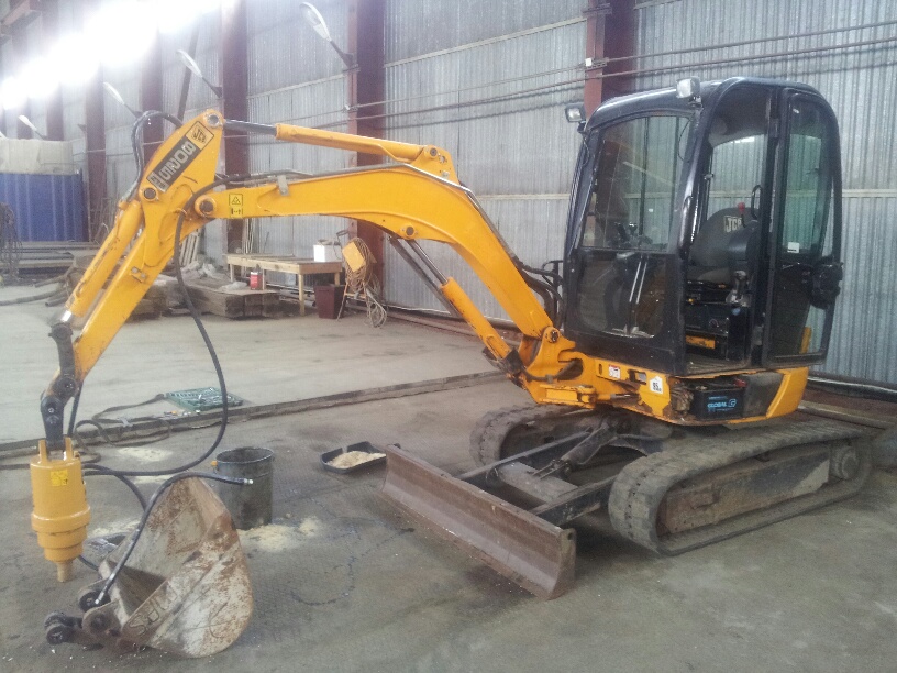 JCB 8025 миниэкскаватор