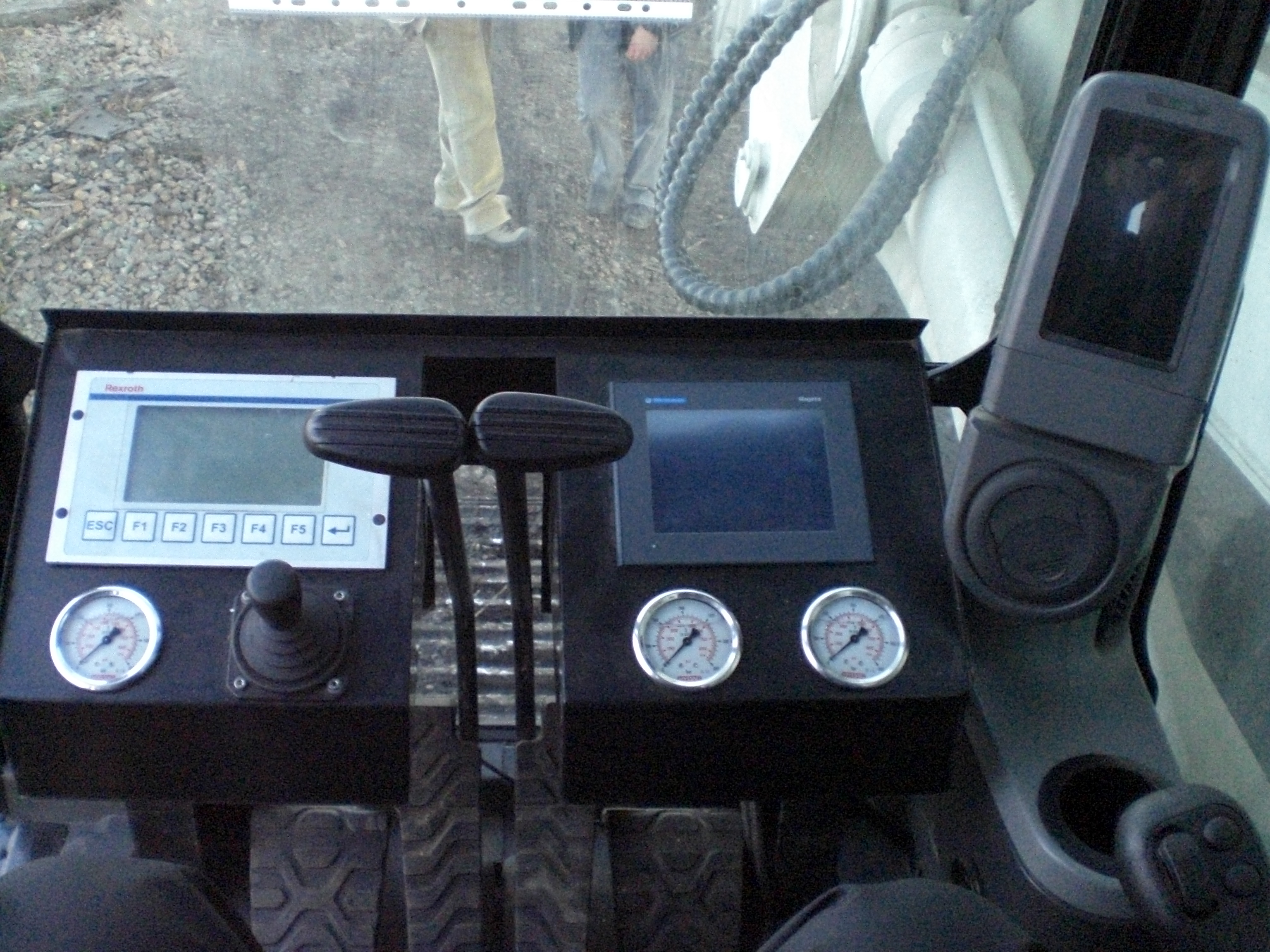 Yutong YTR230 буровая установка