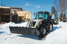 Экскаватор-погрузчик Terex 825