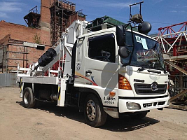 Автобуровая AICHI D706